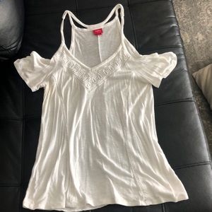 Daytrip White soft shirt